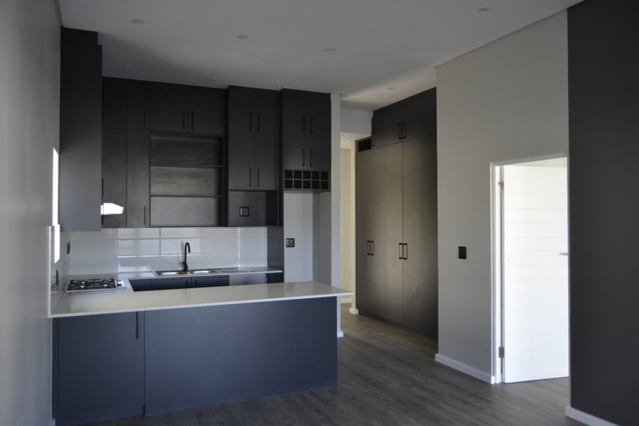 3 Bedroom Property for Sale in Somerset Lakes Western Cape